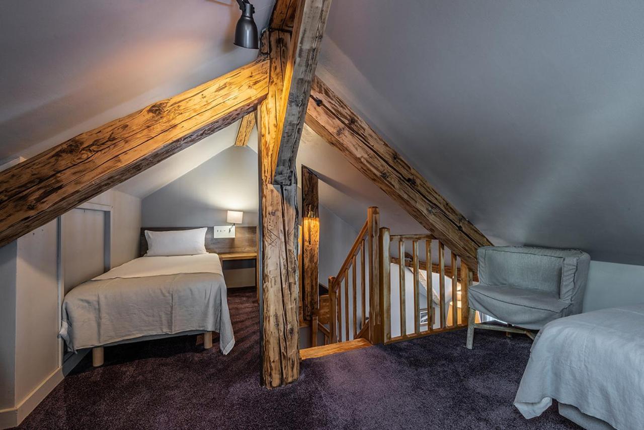 Eden Hotel, Apartments And Chalet Chamonix Les Praz Екстериор снимка