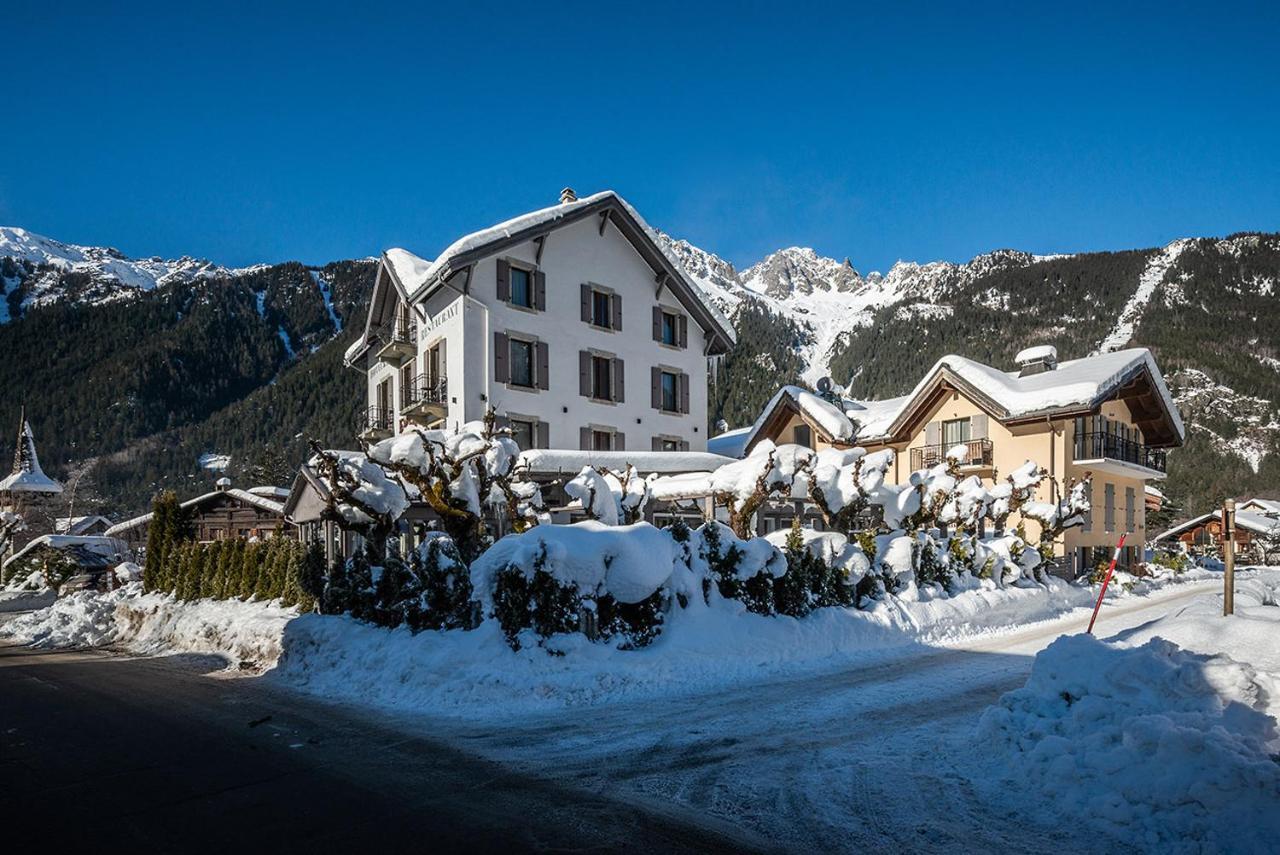 Eden Hotel, Apartments And Chalet Chamonix Les Praz Екстериор снимка